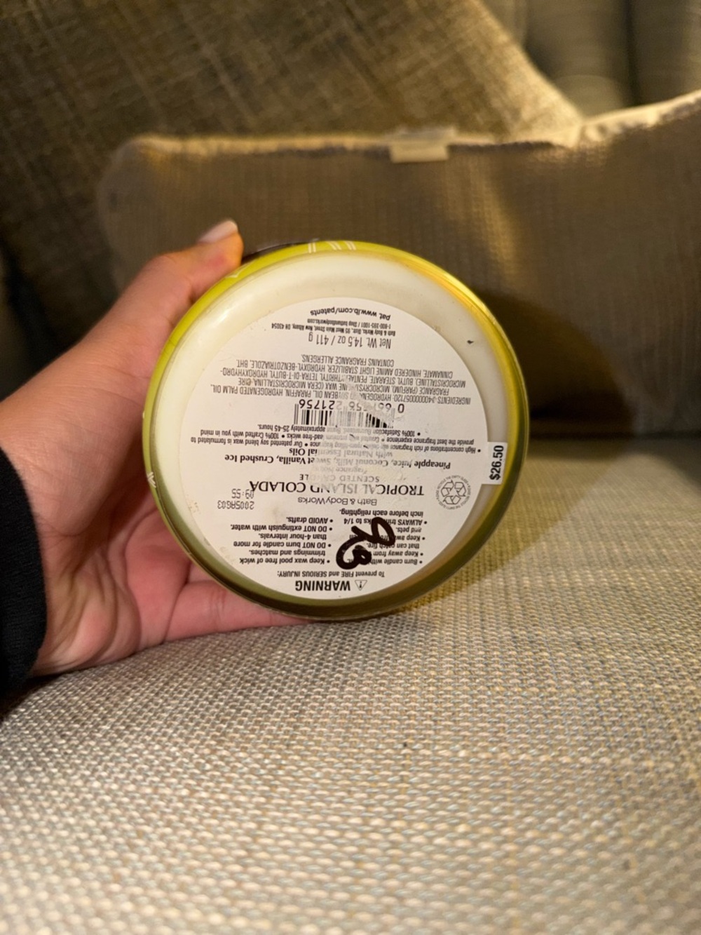 Bath & Body Works Tropical Island Colada Candle - Picture 4 of 5
